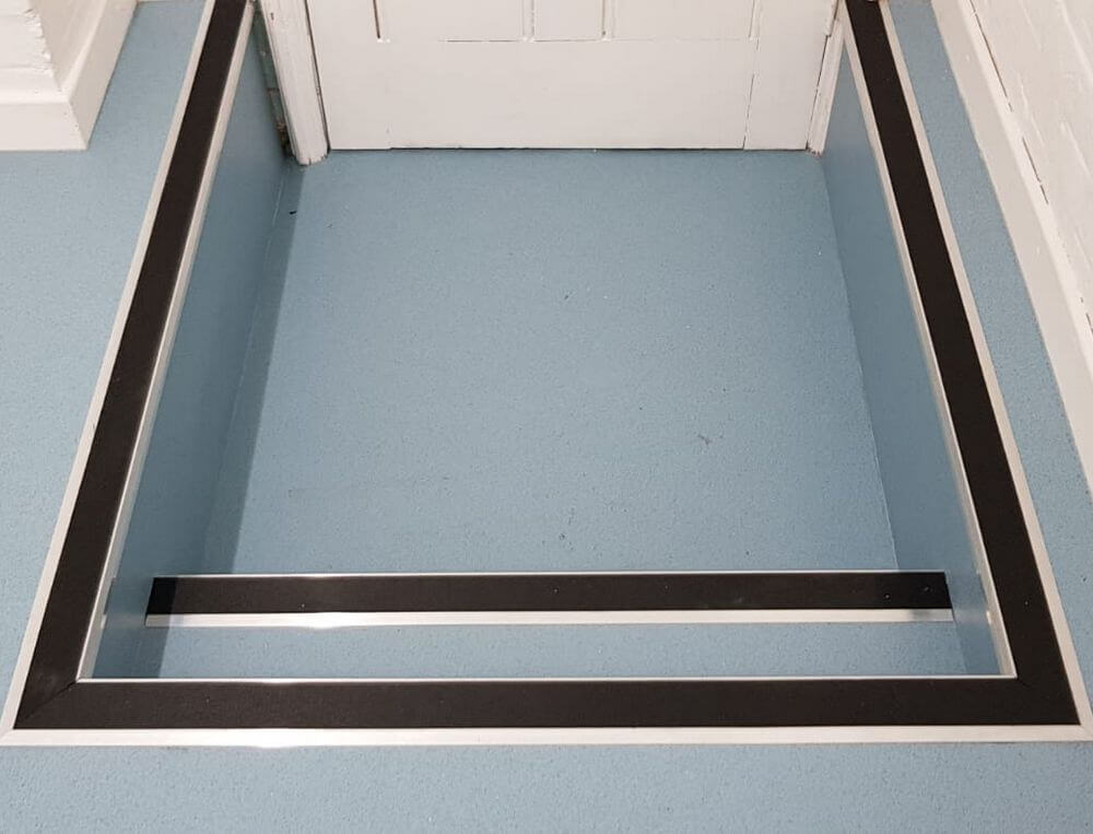 safety-flooring-with-aluminium-stair-nosings (1)